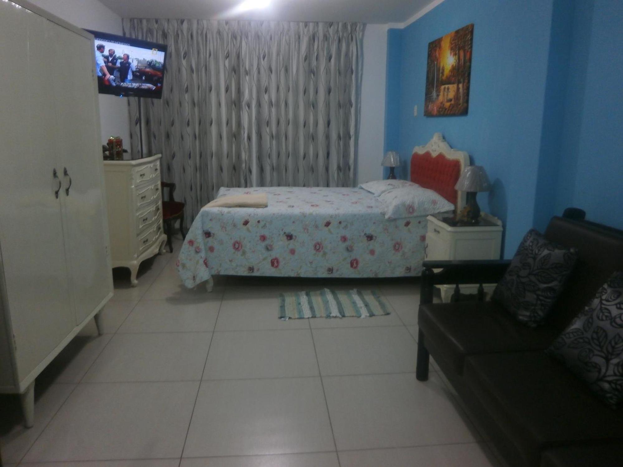 Hostel Strenua - Las Quintanas Trujillo Zimmer foto